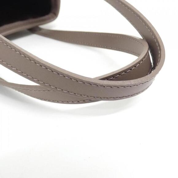 LOUIS VUITTON Beige Monogram Bag - Picture 4 of 5